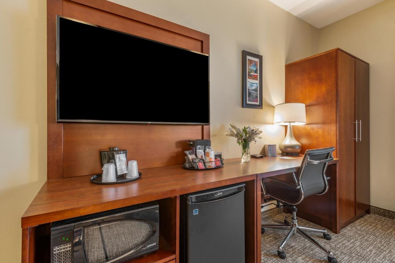Comfort Inn Brewster Εξωτερικό φωτογραφία